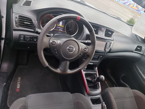 Imagen 4 de 5 de Nissan Sentra 2018 1.6 T Nismo Mt