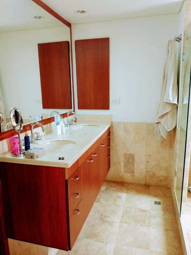 Imagen 23 de 27 de Apartamento En Las Santas Poblado