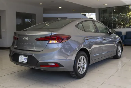 Hyundai Elantra 2.0 Gls At