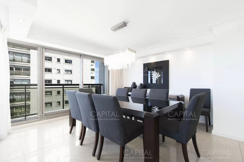 Apartamento En Brava, 3 Dormitorios *