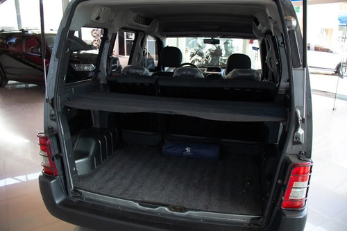 Imagen 10 de 14 de Peugeot Partner Patagónica 1.6 Hdi 92