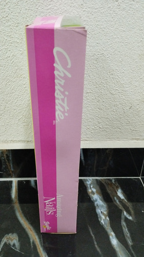 Barbie Christie Amazing Nails (Usado)