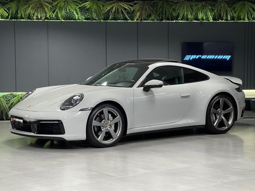 Porsche 911 Carrera