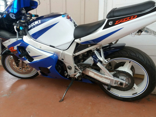Suzuki Gsx-r 750 W Srad(aceito Fiat Mobi Ou Renault Kwid)