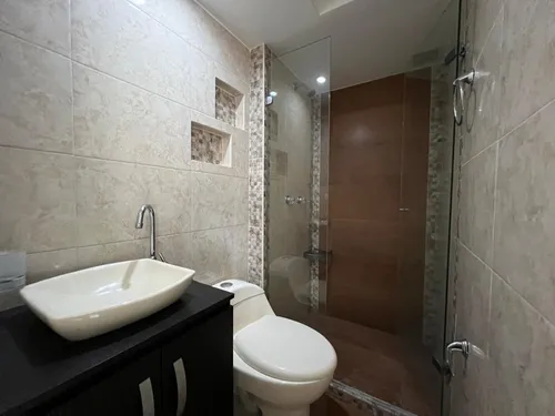 Venta De Apartamento En Ciudad De Los Puertos Con Excelentes Espacios