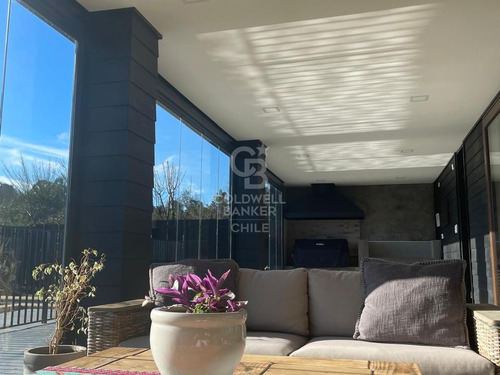 Linda Y Moderna Casa En Barrio Faro Los Colonos