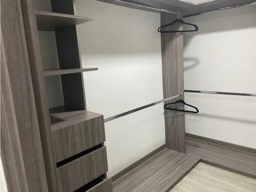 Casa En Guatape En Venta