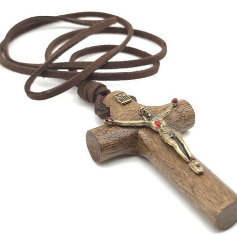 Colar Crucifixo Masculino Com As Chagas De Cristo Ouro Velho Cor Dourado
