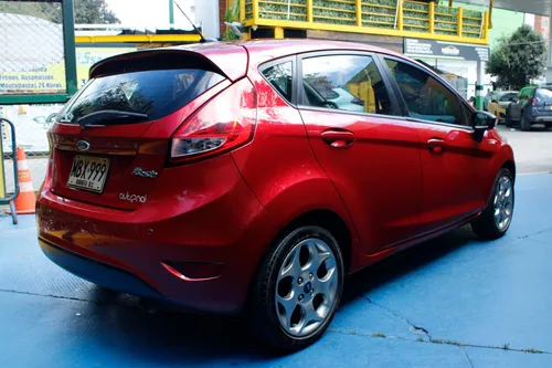 Ford Fiesta 1.6 Ses Hatchback Mt