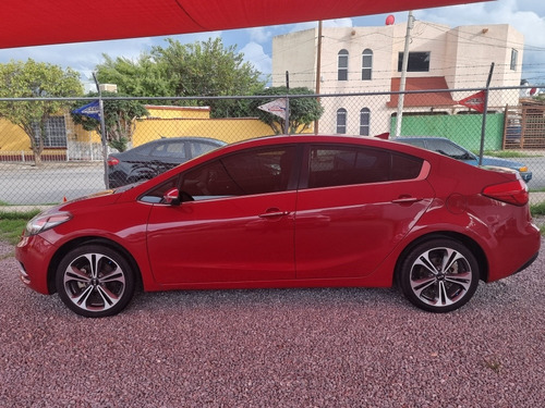Imagen 2 de 14 de Kia Forte 2.0 Sx At 2016