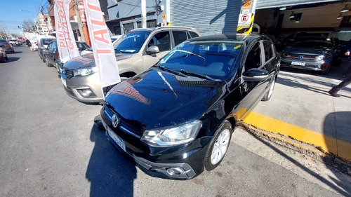 Volkswagen Voyage 1.6 Highline 101cv
