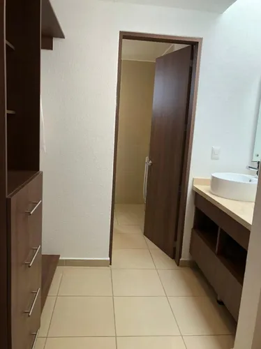 Preciosa Casa Tipo Duplex En Altos Juriquilla, 149 M2, De Super Lujo !!