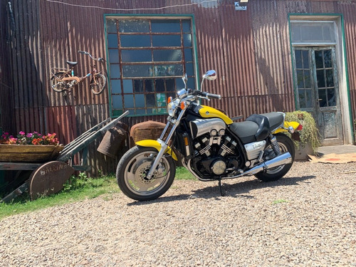 Imagen 2 de 7 de Yamaha V-max 1200