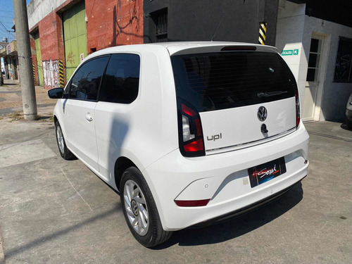 Imagen 8 de 12 de Volkswagen Up! 2018 1.0 High Up! 3 P