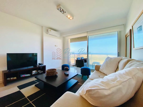 Venta Apartamento De 3 Dormitorios En Playa Brava, Punta Del Este