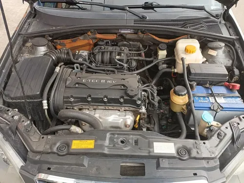 Chevrolet Optra 1.6 Advance