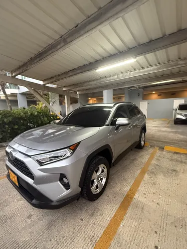 Toyota RAV4 2.5 Xle Hev 4X4 Cvt