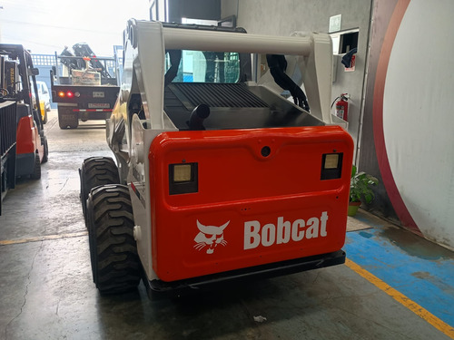 Minicargador Bobcat Seminuevo, Importado, Con Cabina, Usado