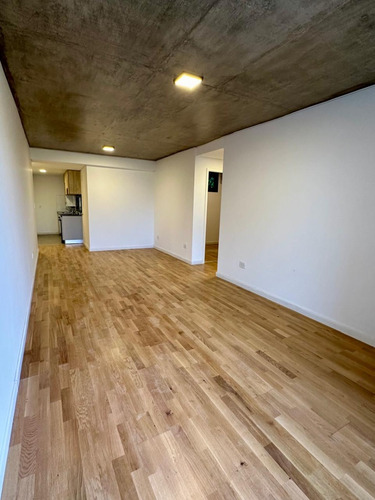 En Venta Espectacular Departamento De 3 Ambientes, Edificio Con Amenities, Quinchos, Solárium Con Pileta E Hidromasaje!! Excelente Calidad Constructiva En Rosario