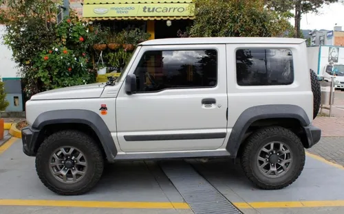Suzuki Jimny 1.5