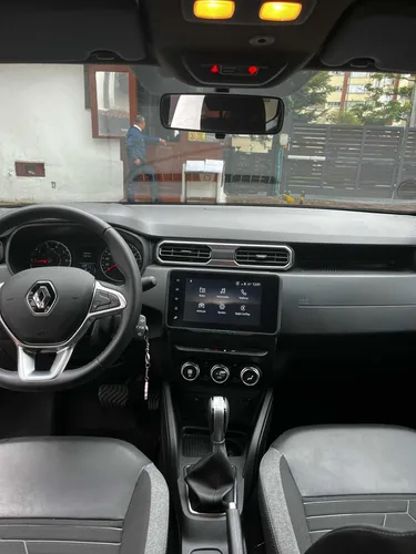 Renault Duster 1.3 Intense Cvt