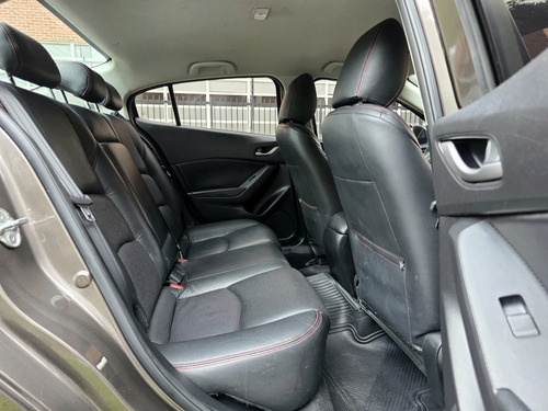 Mazda 3 2.0 Prime