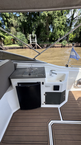 Genesis Rt 255 (2015) - Volvo 270 Hp Duoprop