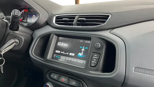 Chevrolet Onix Ltz