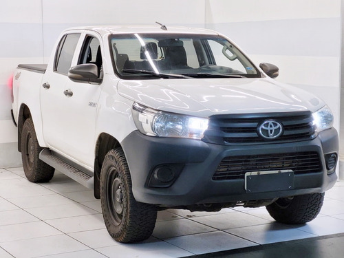 Toyota Hilux 2.8 NARROW 4X4 CD 16V DIESEL 4P MANUAL