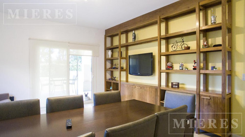 Casa En Venta Con Renta En Los Alisos, Nortdelta.