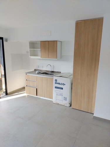 Imagen 4 de 10 de Departamento En Venta En Castelar Sur