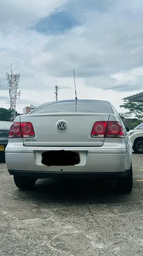 El Volkswagen Jetta 2009 Es Un Sedán Confiable, Cómodo Y Con