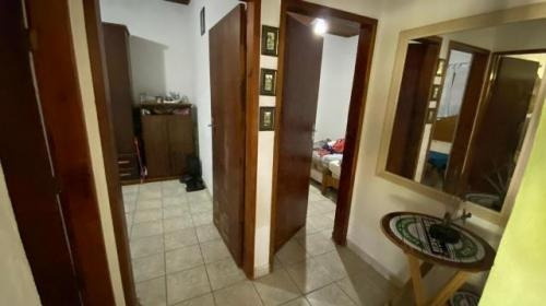 Imagem 10 de 14 de Chácara Murada Com 4 Dormitórios E Piscina, Em Peruíbe