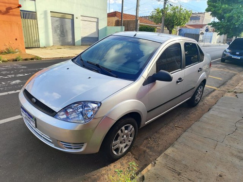 Ford Fiesta Sedan Fiesta Sedan 1.0 MPI SEDAN 8V FLEX 4P MANUAL