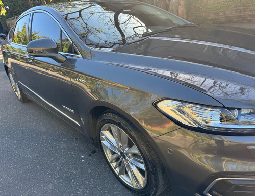 Ford Mondeo Vignale Hibrido