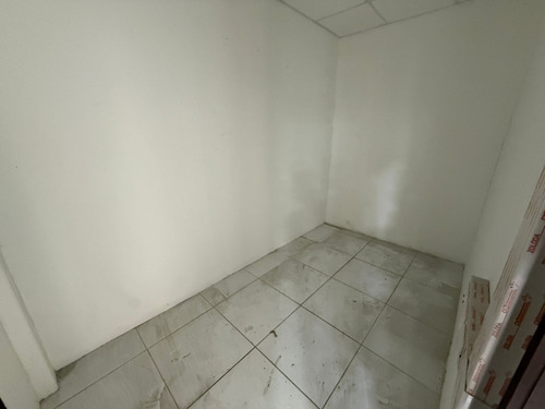 Local De 95m2 En San Felipe, Frente A Maicao Y Eco Farmacias