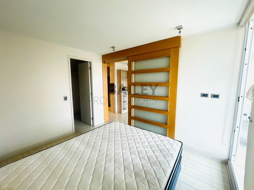 Departamento En Arriendo De 1 Dorm. En Viña Del Mar
