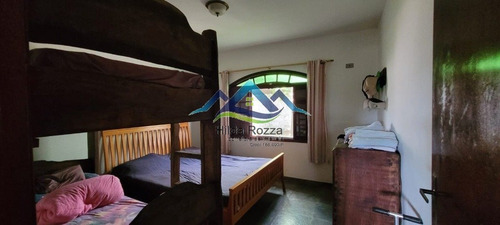 Imagem 8 de 15 de Chacara Com 5 Dorm 1 Suite Jardim De Inverno, Piscina E 2 Churrasqueiras. - V-1014