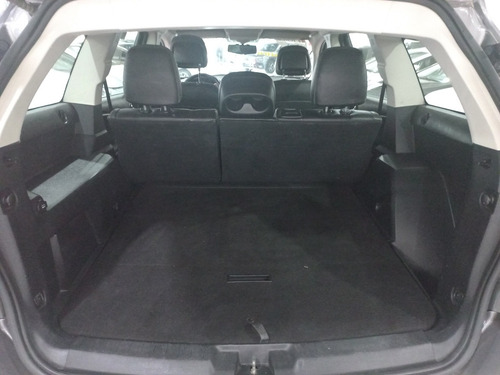 Imagem 11 de 12 de Fiat Freemont 2012 2.4 Emotion 5p