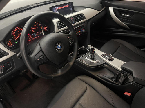 BMW Serie 3 320i 2.0 16v Turbo Active Flex 4p Automatico