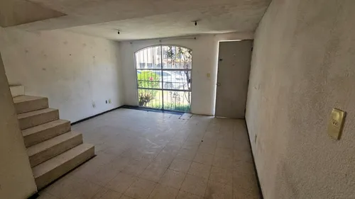 Casa En Condominio En Venta 3 Recámaras 1 Baño 1 Auto Los Sauces Toluca