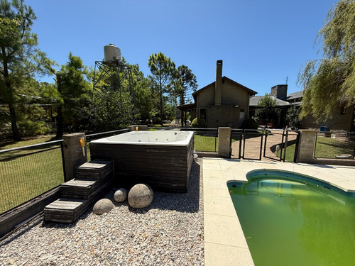 Excelente Propiedad En Barrio Cerrado 3 Habitaciones En Suite