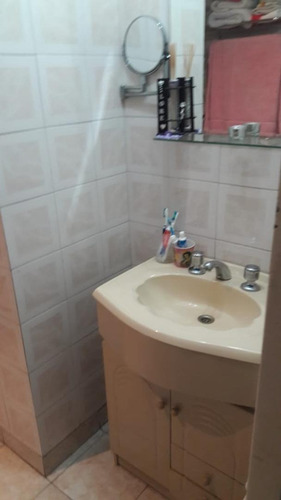 Imagen 9 de 11 de Departamento 4 Ambientes En 1er Piso Por Escalera