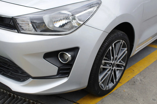 Kia Rio 1.4 Vibrant At
