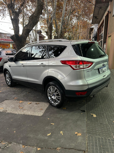 Ford Kuga 1.6 Sel 6mt Fwd T 150 Cv