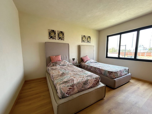 Fp Casa En Venta En Metepec A Con Salida Rápida A Cdmx Y La Estación Del Tren