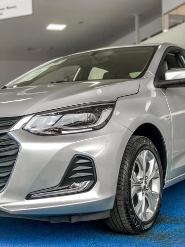 Imagem 10 de 14 de Chevrolet Onix Plus 1.0 Premier Turbo Flex (aut)