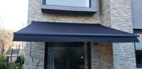 Imagen 6 de 10 de Toldo Proy. Retráctil Semicofre 3,5x2,5 Hck Negro Diystore