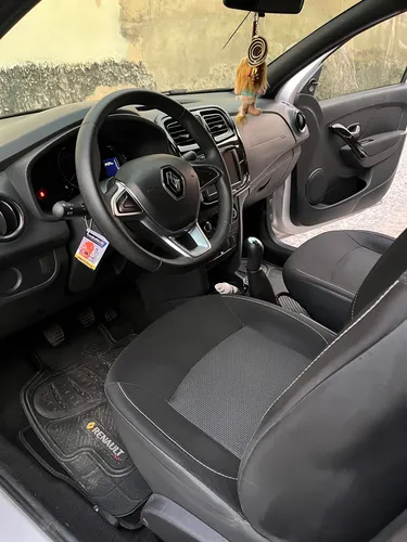 Renault Logan 1.6 Expression / Life +
