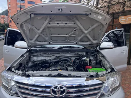 Toyota Fortuner 2.7l